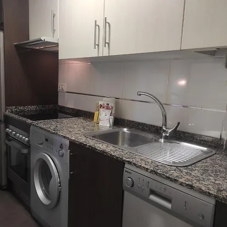 2d.tres Y Balcon Con Vistas Al Parque Apartment Ourense